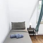 公寓 Cosyhomes24 - Spacious With Traffic Connection - Un02b *