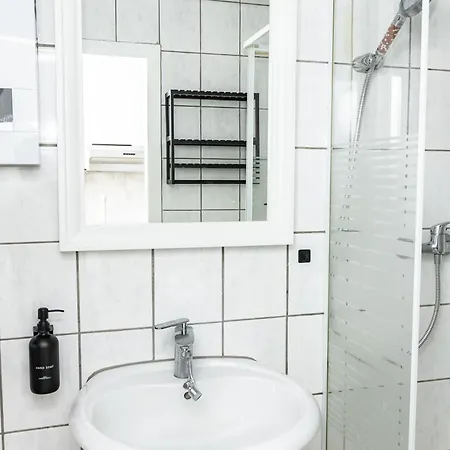 Apartment Schwerte-mitte 02-2 I Monteurwohnung Trio I Wlan, Bettwäsche&handtücher, Waschmaschine I Cosyhomes24 *