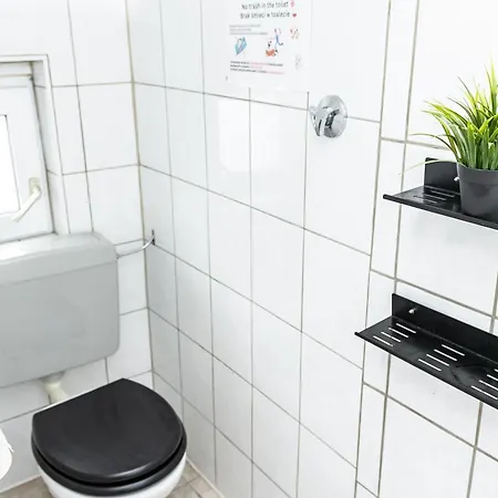 Cosyhomes24 - Spacious With Traffic Connection - Un02b شقة *