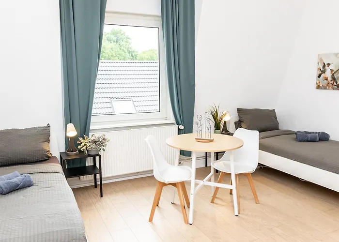 Cosyhomes24 - Spacious With Traffic Connection - Un02b