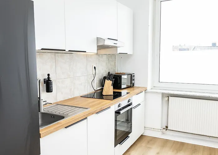 Cosyhomes24 - Spacious With Traffic Connection - Un02b