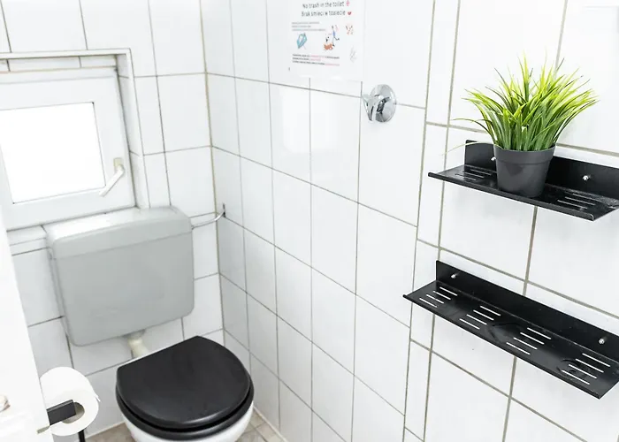 Cosyhomes24 - Spacious With Traffic Connection - Un02b Lejlighed *